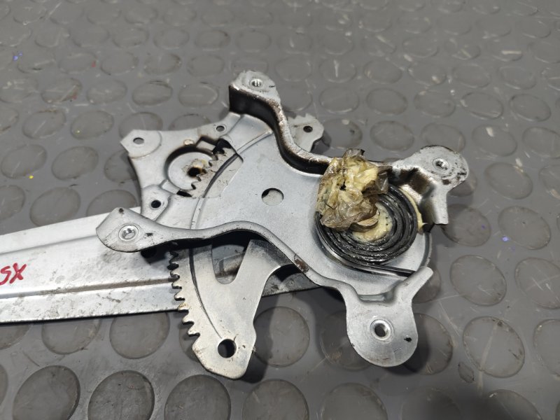 Стеклоподъемник, 1000 рублей, Красноярск