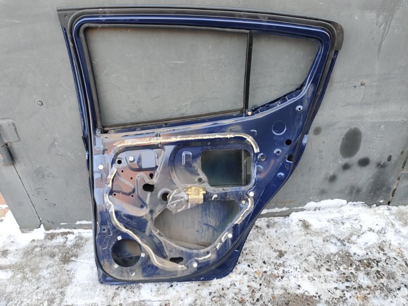 Дверь боковая, 25000 рублей, Красноярск