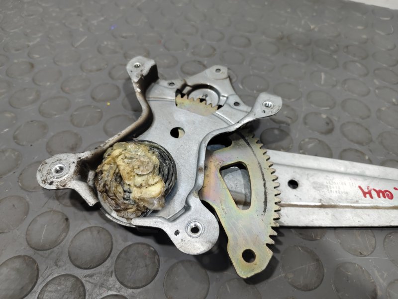 Стеклоподъемник, 1000 рублей, Красноярск