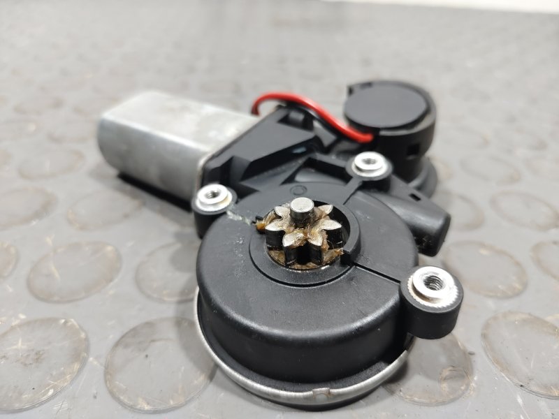 Стеклоподъемник, 1000 рублей, Красноярск