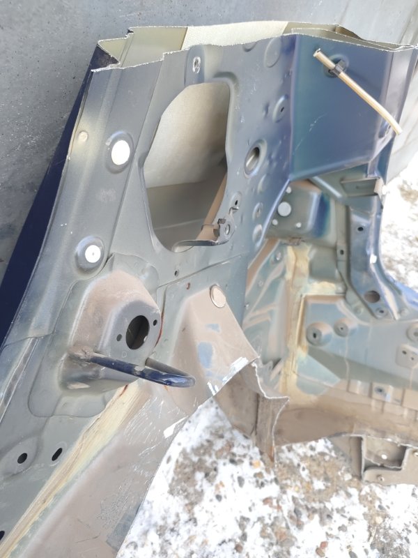 Крыло, 9500 рублей, Красноярск