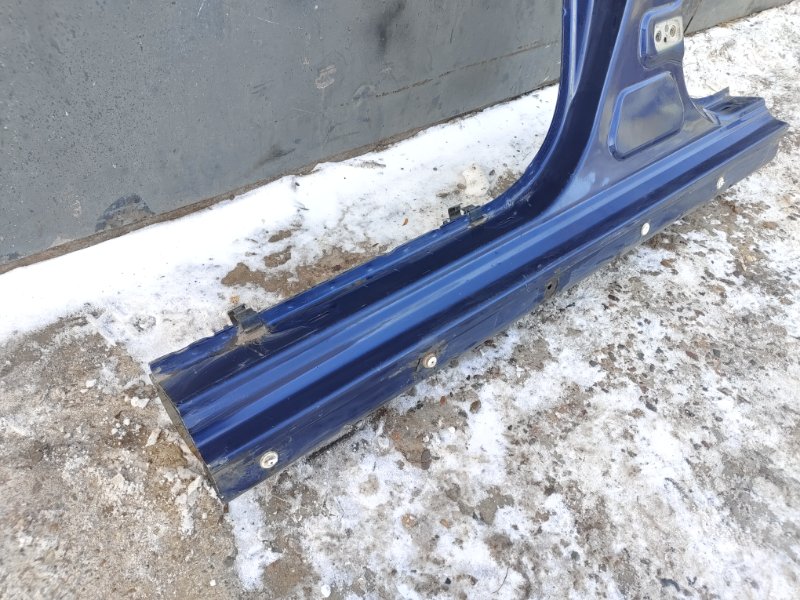 Стойка кузова, 2000 рублей, Красноярск