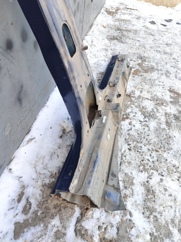 Стойка кузова, 2000 рублей, Красноярск