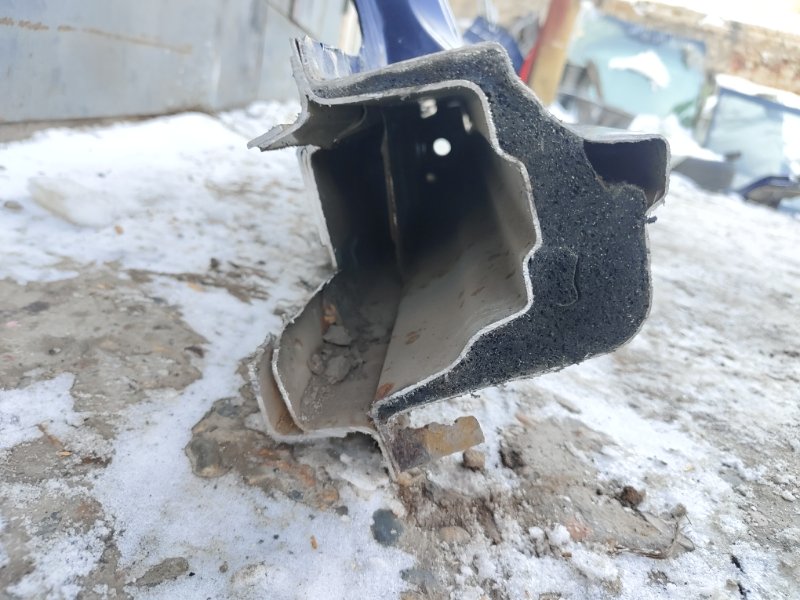 Стойка кузова, 2000 рублей, Красноярск