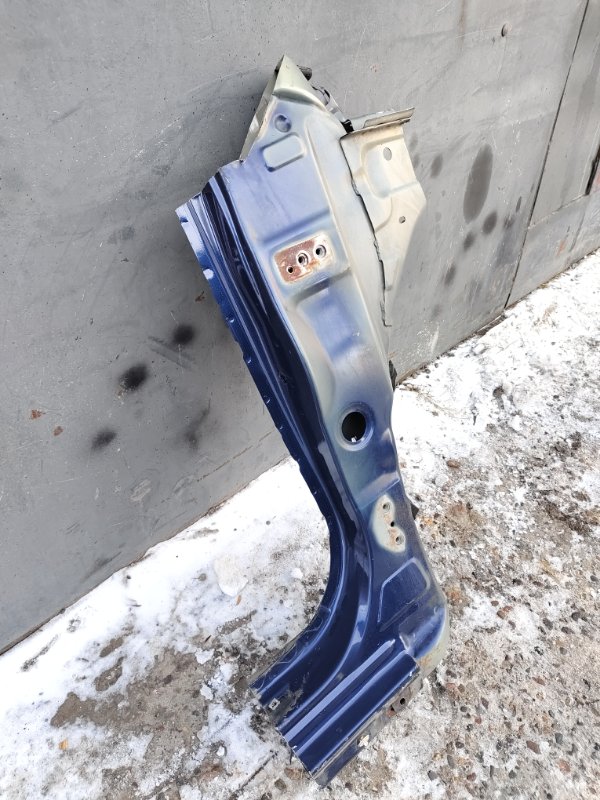 Стойка кузова, 2000 рублей, Красноярск