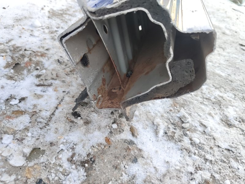 Стойка кузова, 2000 рублей, Красноярск