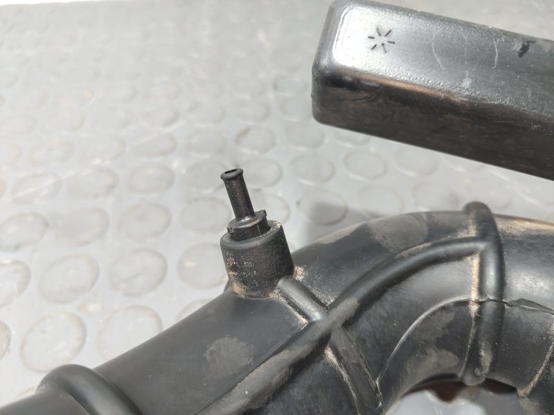 Патрубок воздушного фильтра, 700 рублей, Красноярск