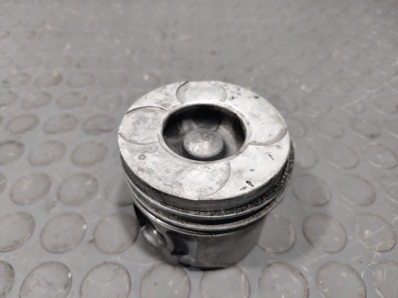 Поршень, 1500 рублей, Красноярск