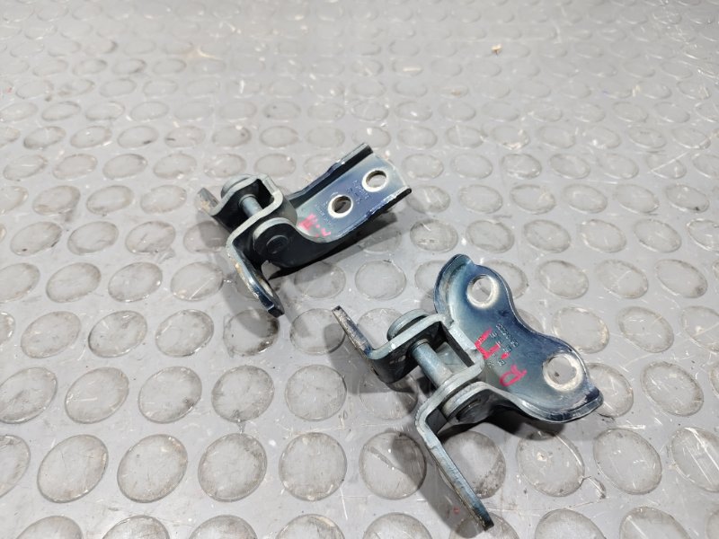 Петля двери, 1000 рублей, Красноярск