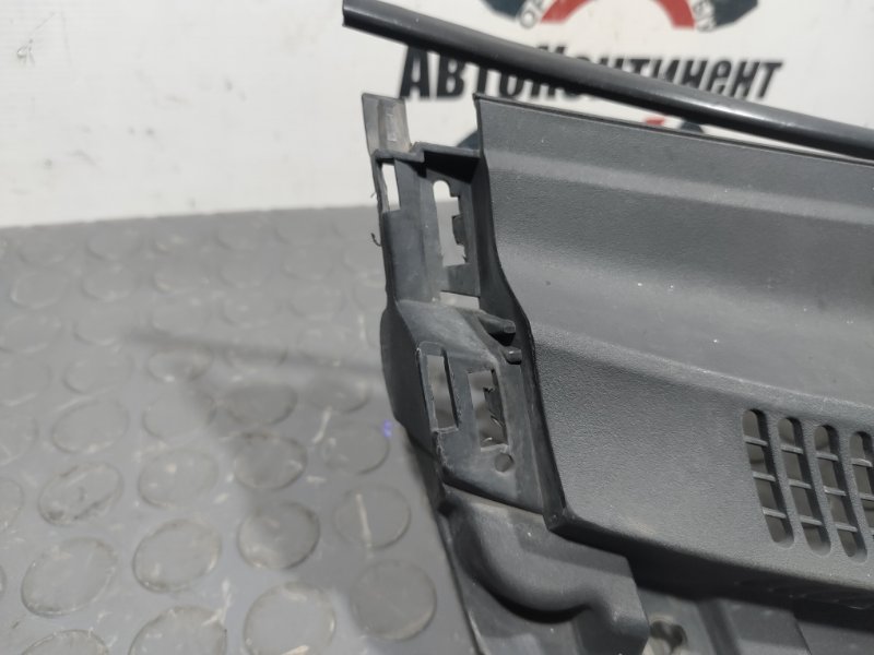 Решетка под лобовое стекло, 1400 рублей, Красноярск