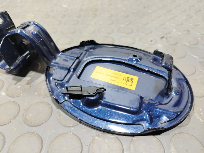 Лючок топливного бака, 1000 рублей, Красноярск