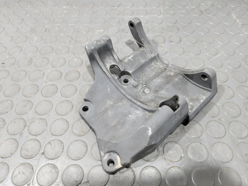 Крепление генератора, 1000 рублей, Красноярск