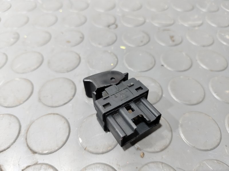 Кнопка стеклоподъемника, 300 рублей, Красноярск