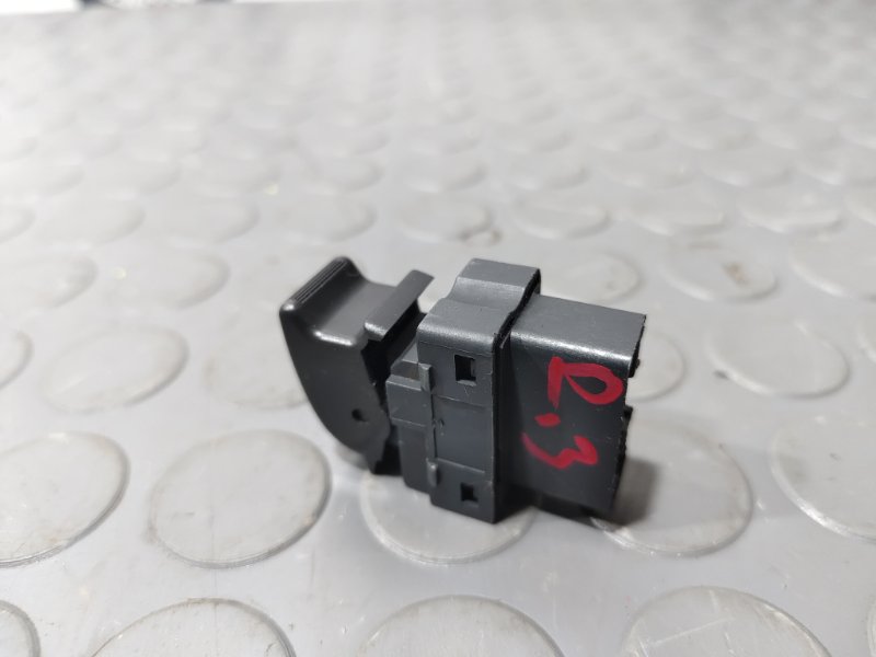 Кнопка стеклоподъемника, 300 рублей, Красноярск