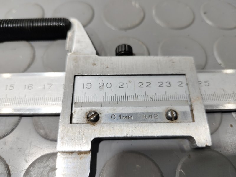 Болт головки блока цилиндров, 100 рублей, Красноярск