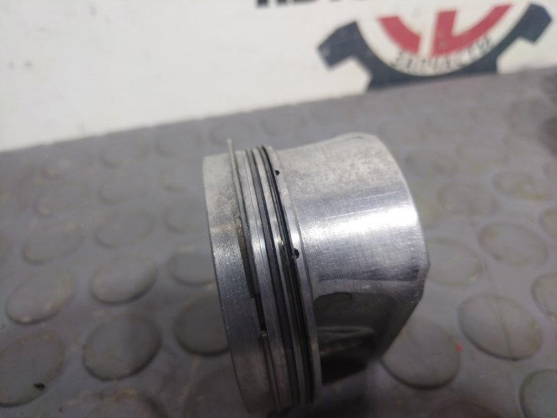 Поршень, 950 рублей, Красноярск