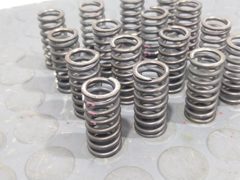 Пружина клапана, 100 рублей, Красноярск