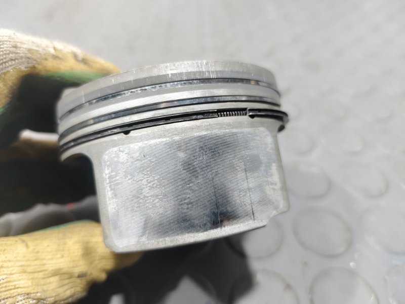 Поршень, 1100 рублей, Красноярск