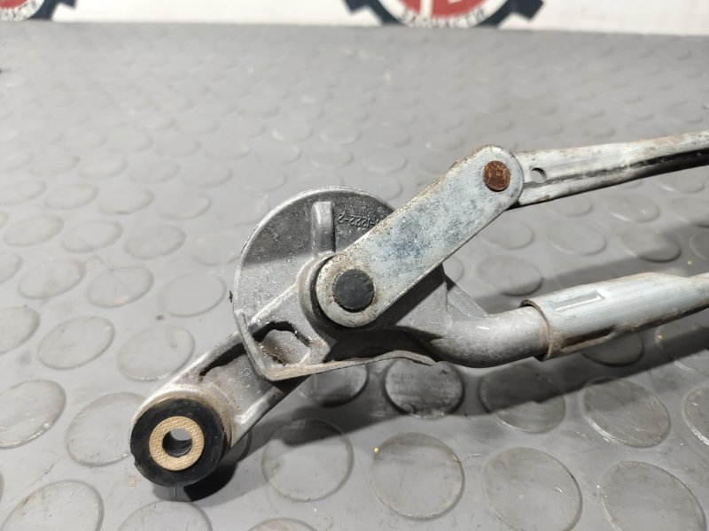 Трапеция дворников, 2000 рублей, Красноярск