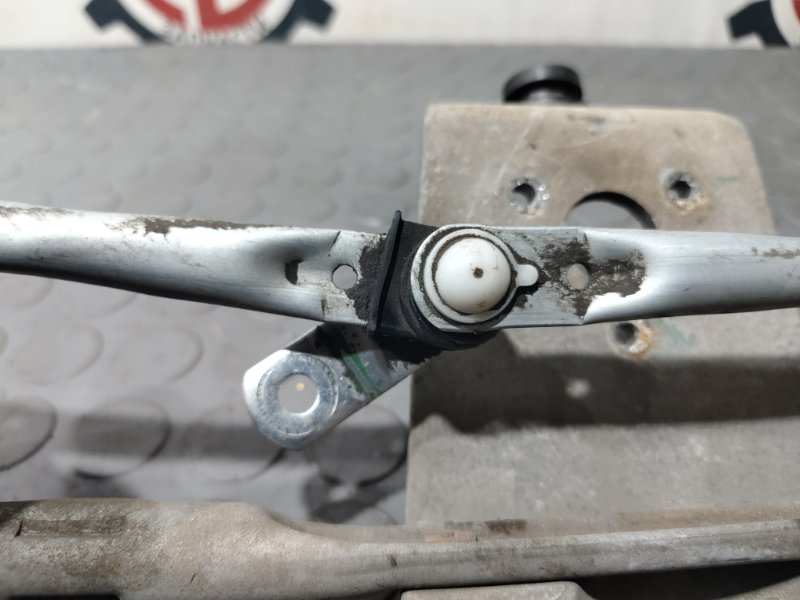 Трапеция дворников, 2000 рублей, Красноярск