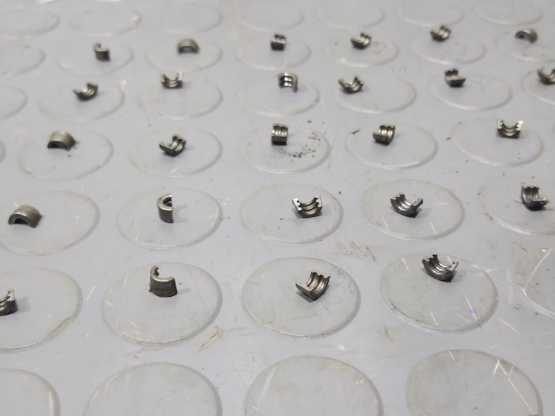 Сухарь клапана, 50 рублей, Красноярск