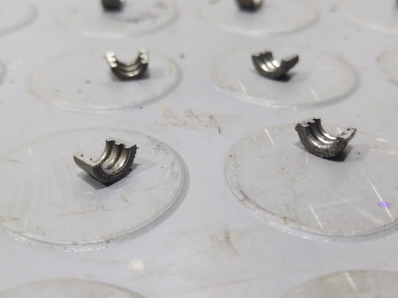 Сухарь клапана, 50 рублей, Красноярск