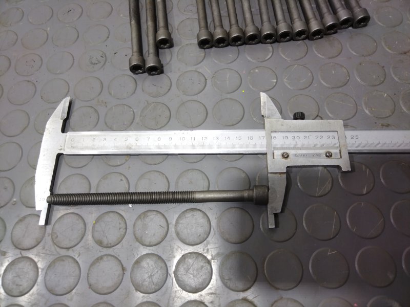 Болт головки блока цилиндров, 90 рублей, Красноярск