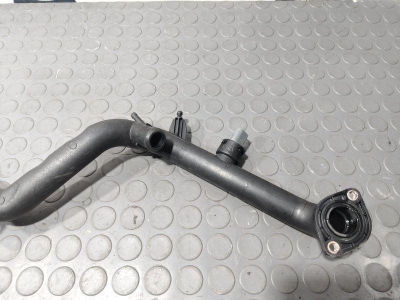 Патрубок, 3200 рублей, Красноярск