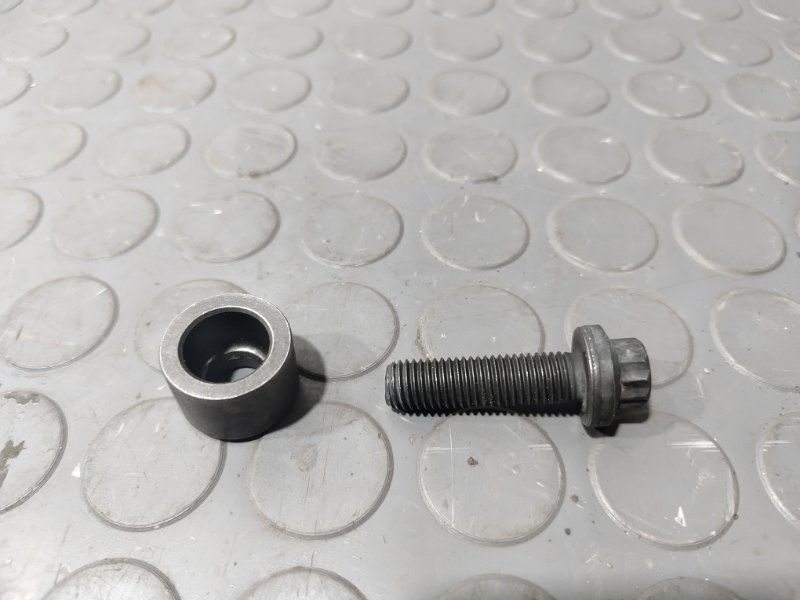 Болт шестерни распредвала, 250 рублей, Красноярск