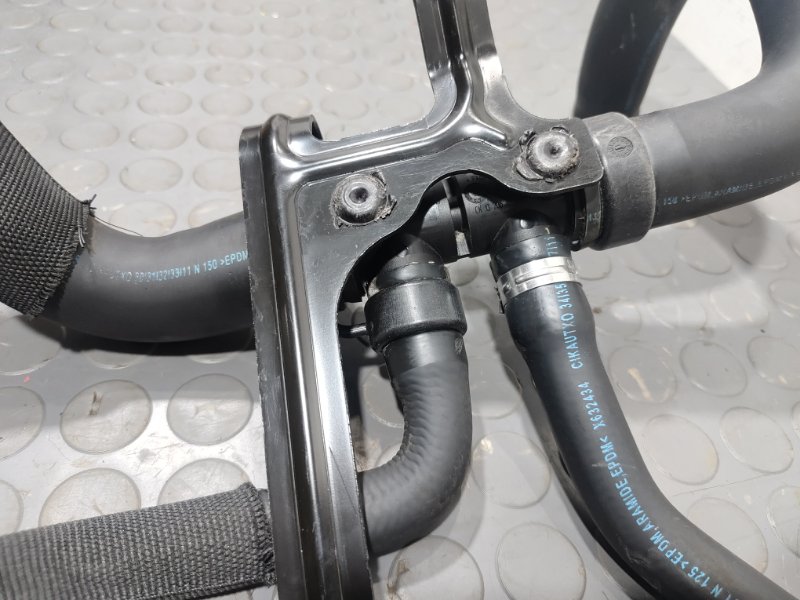 Патрубок системы охлаждения, 1500 рублей, Красноярск