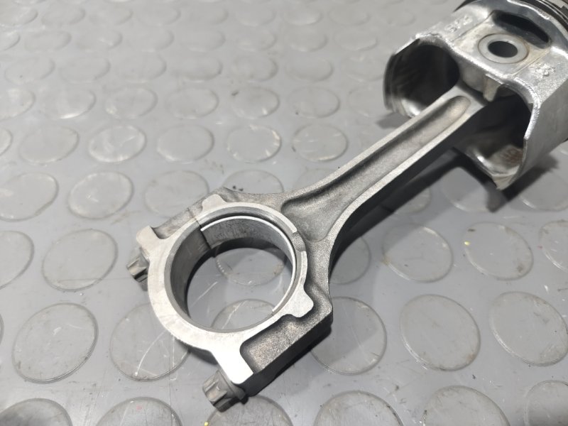 Поршень с шатуном, 1300 рублей, Красноярск