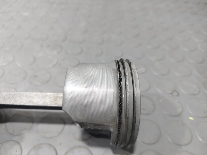 Поршень с шатуном, 1300 рублей, Красноярск