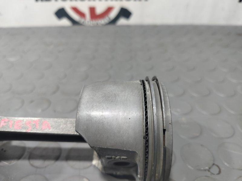 Поршень с шатуном, 1300 рублей, Красноярск