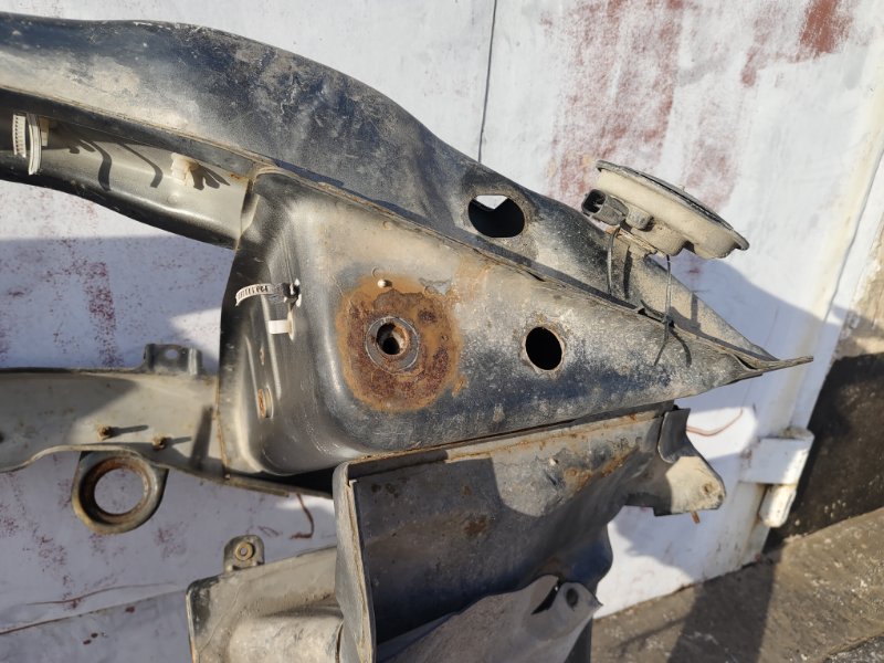 Рамка радиатора, 16000 рублей, Красноярск