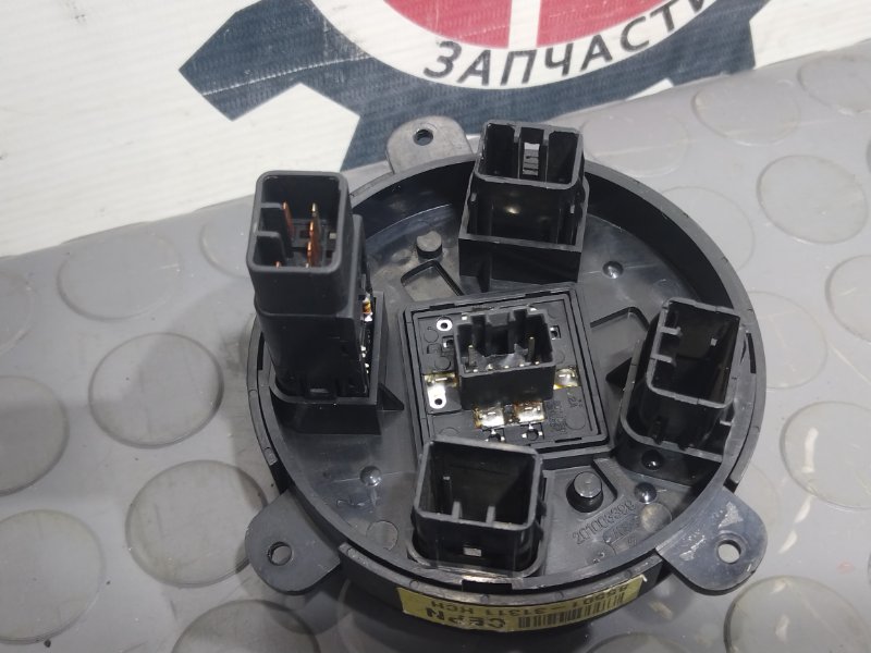 Блок управления зеркалами, 1000 рублей, Красноярск