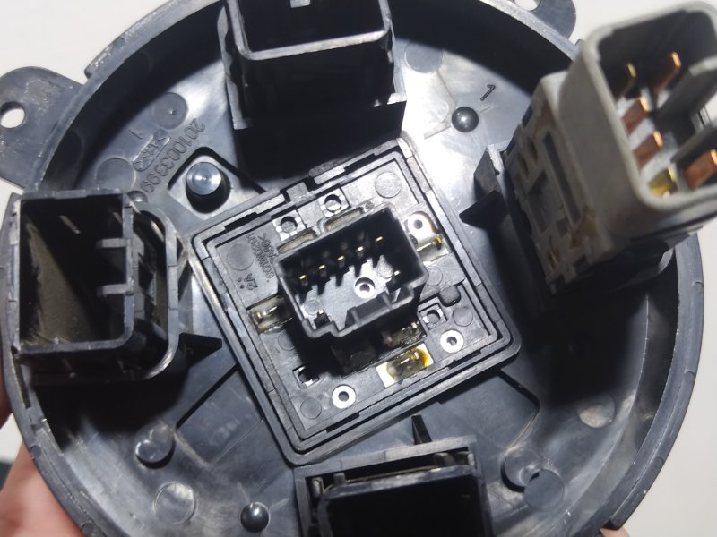 Блок управления зеркалами, 1000 рублей, Красноярск