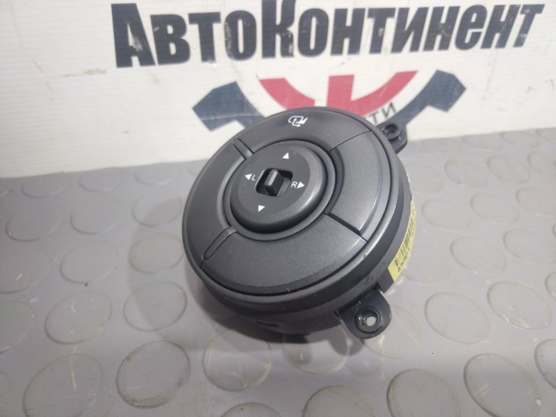 Блок управления зеркалами, 1000 рублей, Красноярск