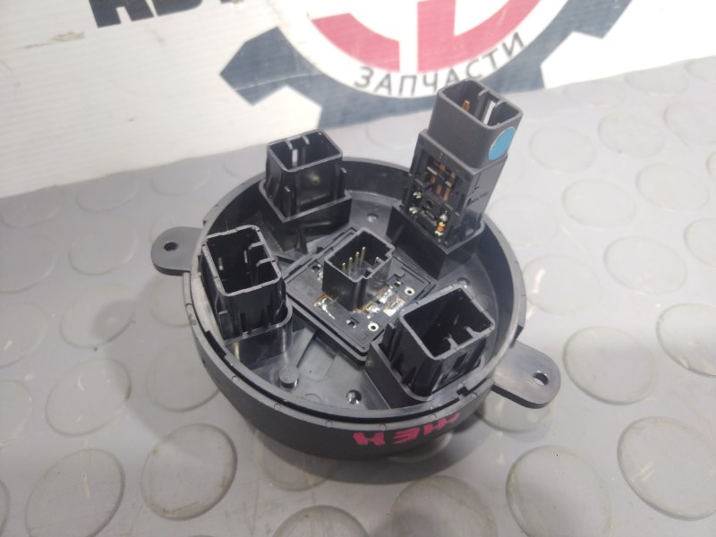 Блок управления зеркалами, 1000 рублей, Красноярск