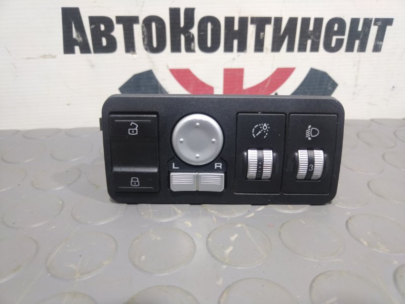 Блок управления зеркалами, 500 рублей, Красноярск