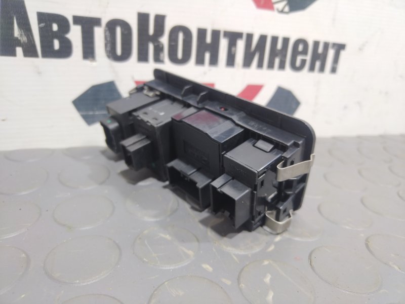 Блок управления зеркалами, 500 рублей, Красноярск