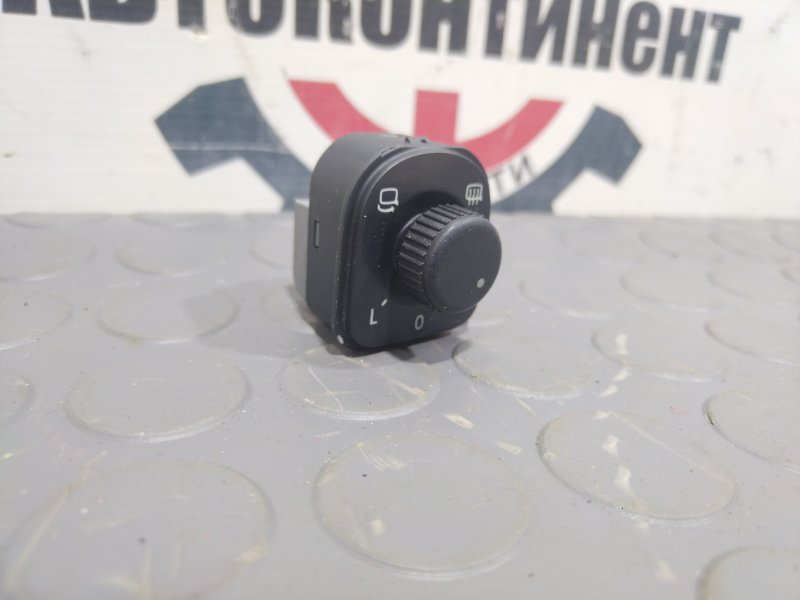 Блок управления зеркалами, 700 рублей, Красноярск