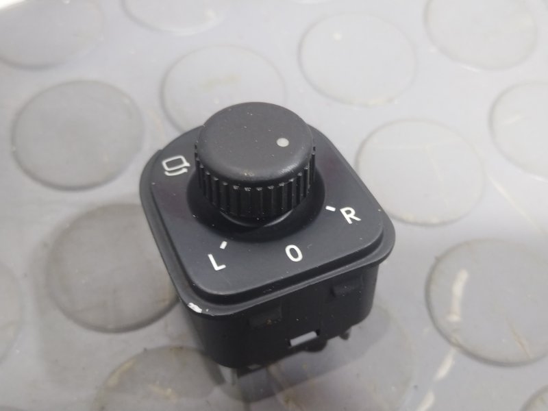 Блок управления зеркалами, 700 рублей, Красноярск