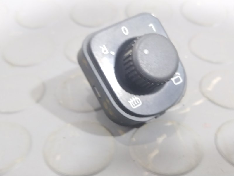 Блок управления зеркалами, 700 рублей, Красноярск