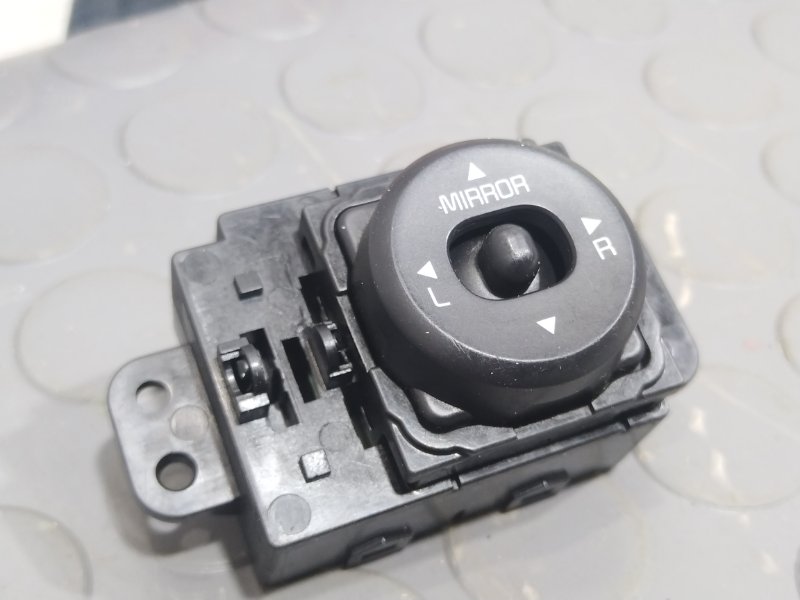 Блок управления зеркалами, 1500 рублей, Красноярск