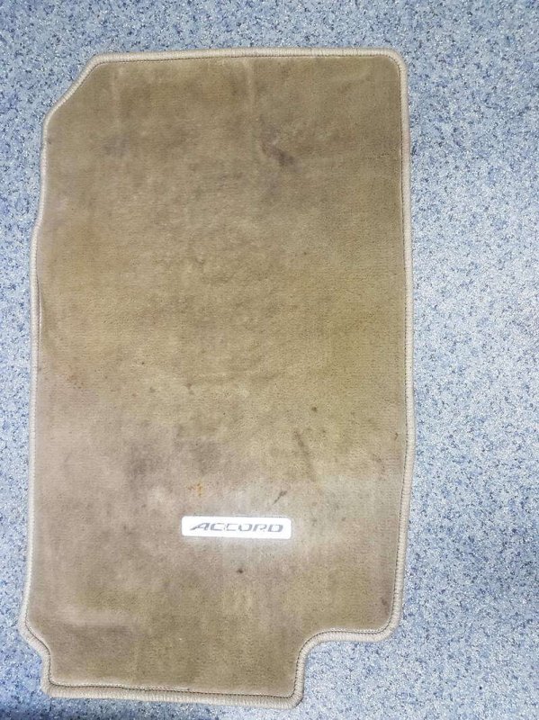 Коврик салона, 1000 рублей, Красноярск