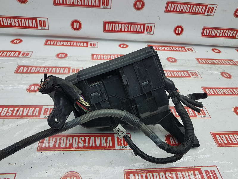 Блок предохранителей под капот, 1000 рублей, Красноярск