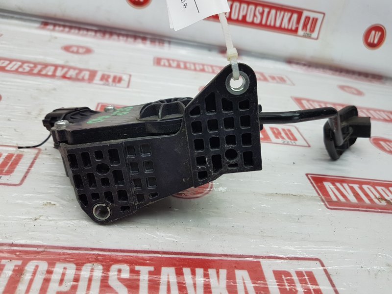 Педаль газа, 300 рублей, Красноярск