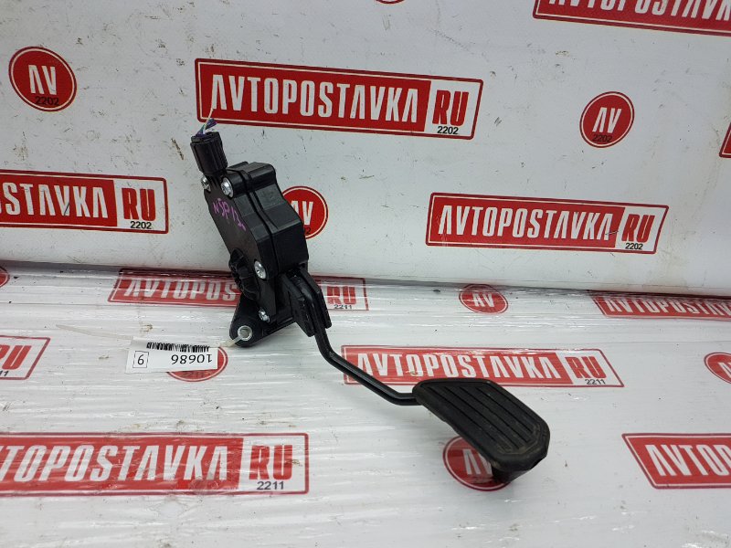 Педаль газа, 400 рублей, Красноярск