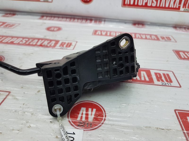 Педаль газа, 400 рублей, Красноярск