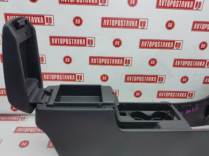 Подлокотник, 1000 рублей, Красноярск